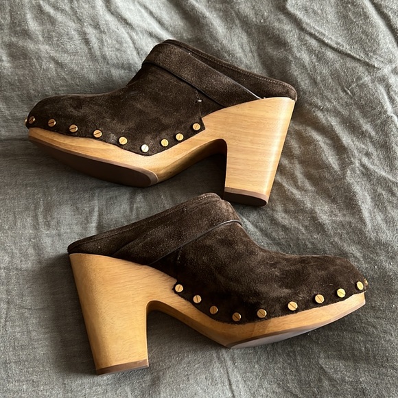 Veronica Beard Dacey Clogs - Picture 7 of 7